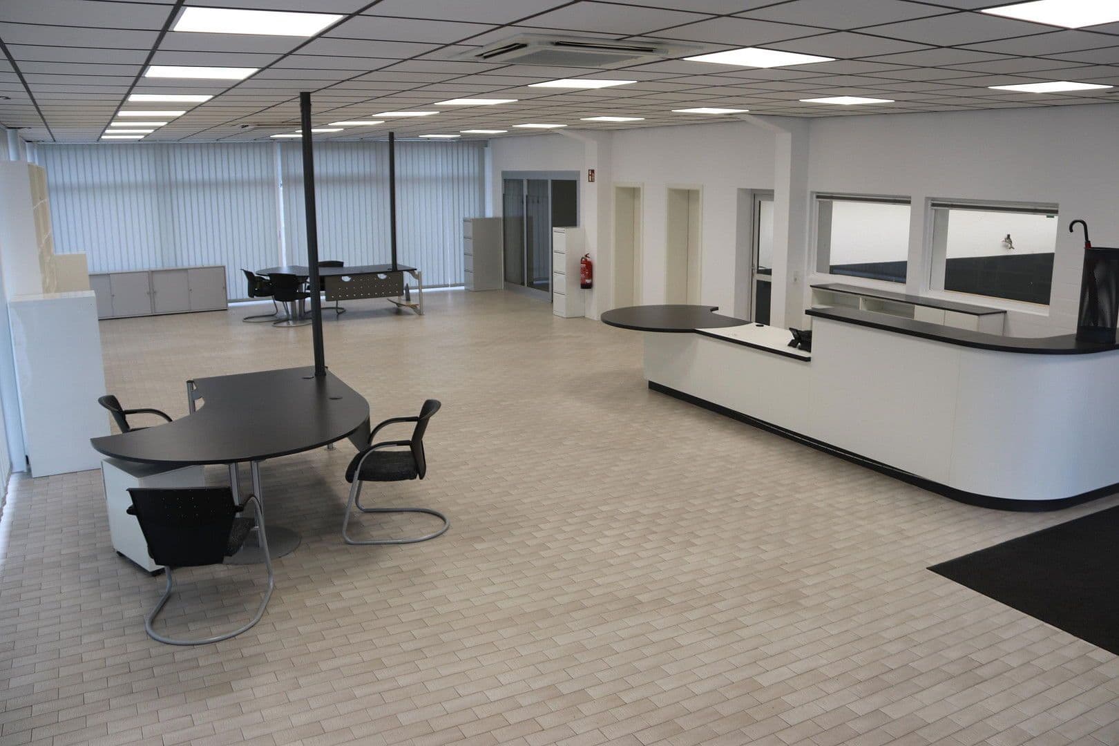 Prenájom nebytového priestoru 2.910 m², Eickelstraße 2, Arnsberg, Severné Porýnie - Westfálsko Prenájom nebytového priestoru 2.910 m², Eickelstraße 2, Arnsberg, Severné Porýnie - Westfálsko