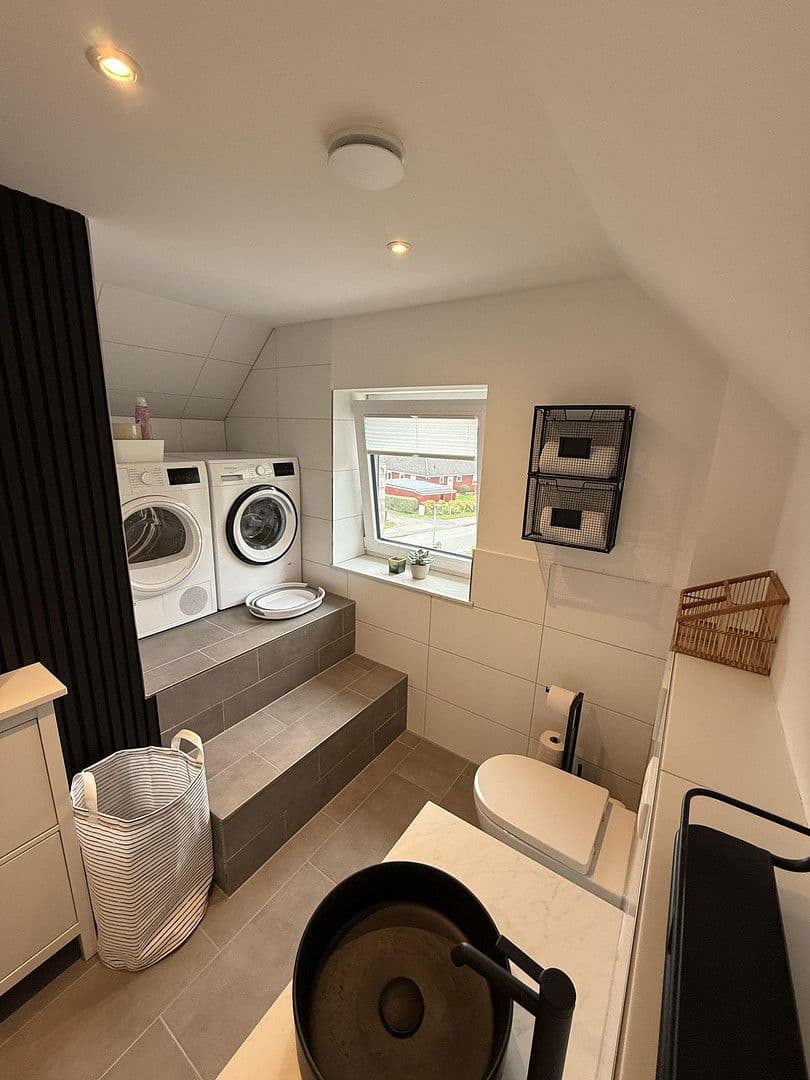 Prenájom bytu 2-izbový 75 m², Klevendeicher Chaussee 2, Moorrege, Šlezvicko-Holštajnsko Prenájom bytu 2-izbový 75 m², Klevendeicher Chaussee 2, Moorrege, Šlezvicko-Holštajnsko