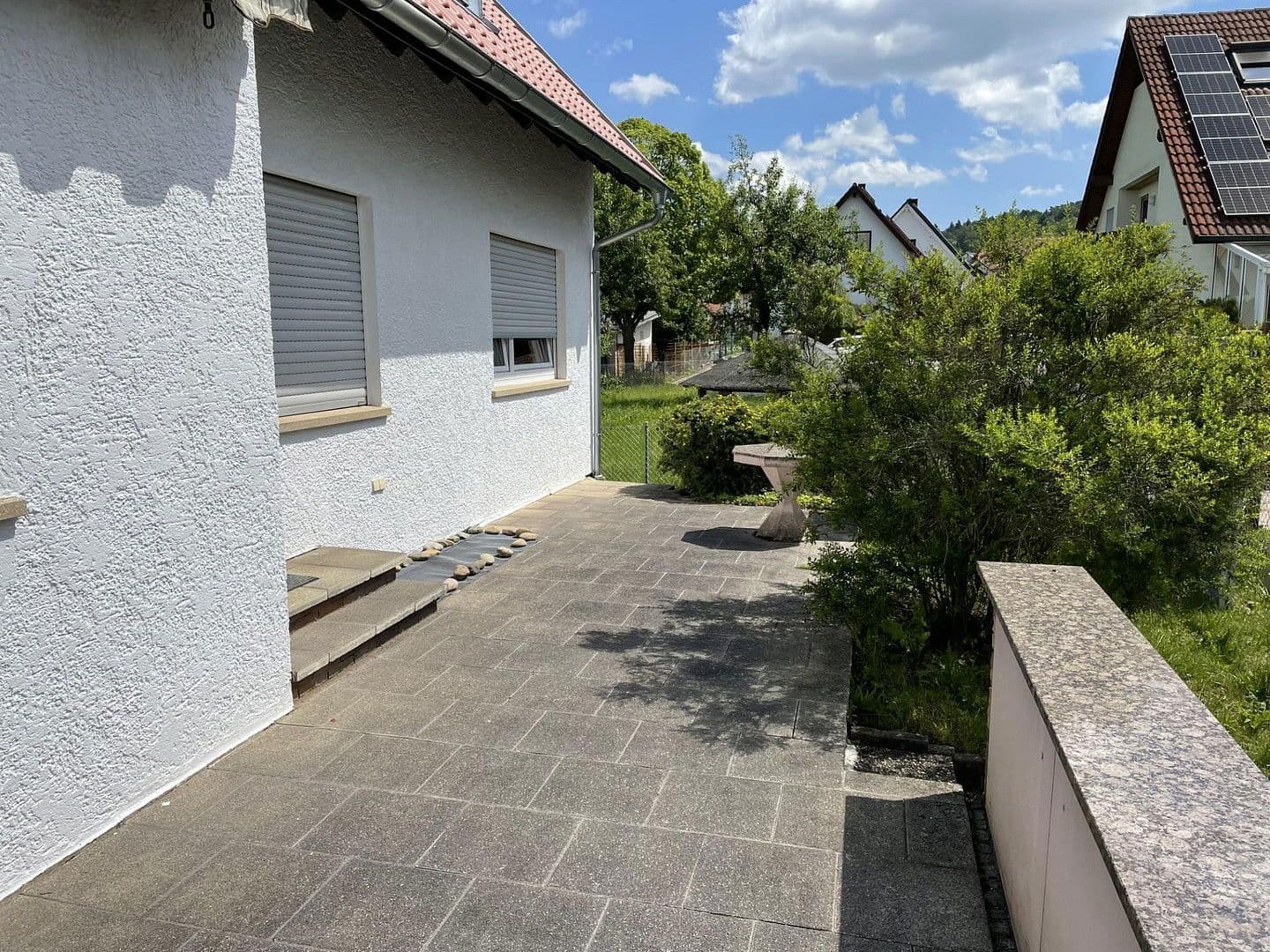 Prenájom bytu 4-izbový 88 m², Täfelbergweg 5, Althengstett, Bádensko-Wurttembersko Prenájom bytu 4-izbový 88 m², Täfelbergweg 5, Althengstett, Bádensko-Wurttembersko