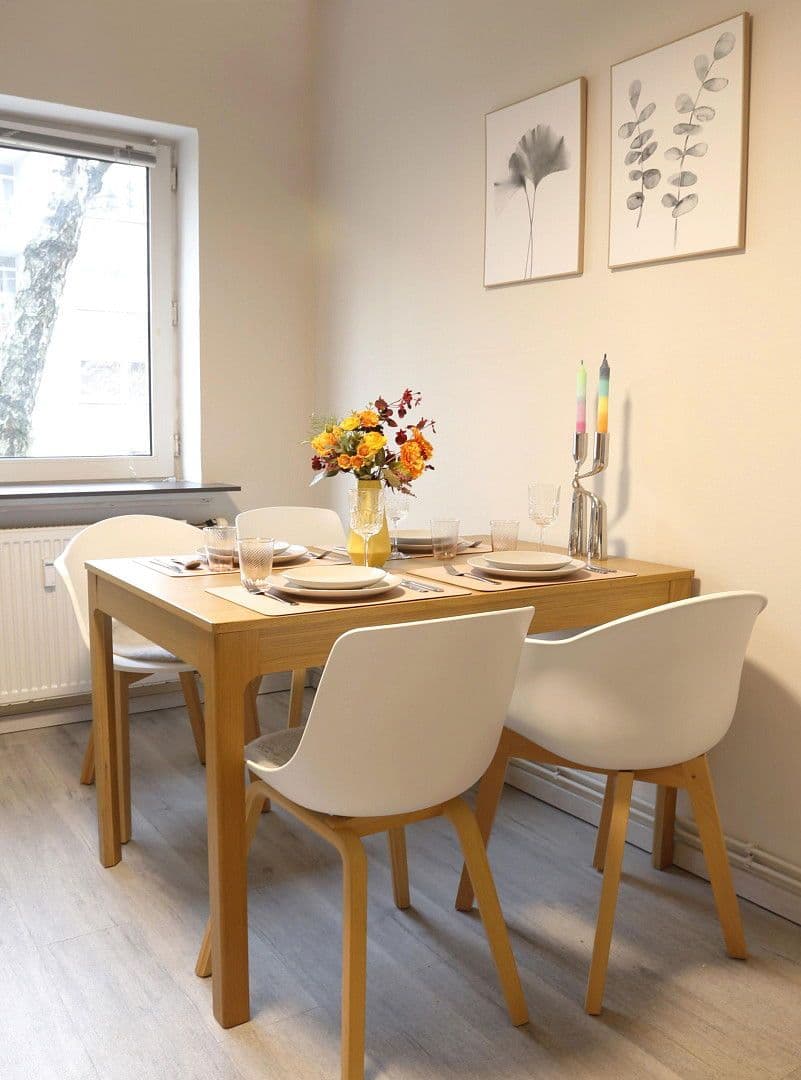 Prenájom bytu 3-izbový 76 m², Hamburg, Hamburg Prenájom bytu 3-izbový 76 m², Hamburg, Hamburg