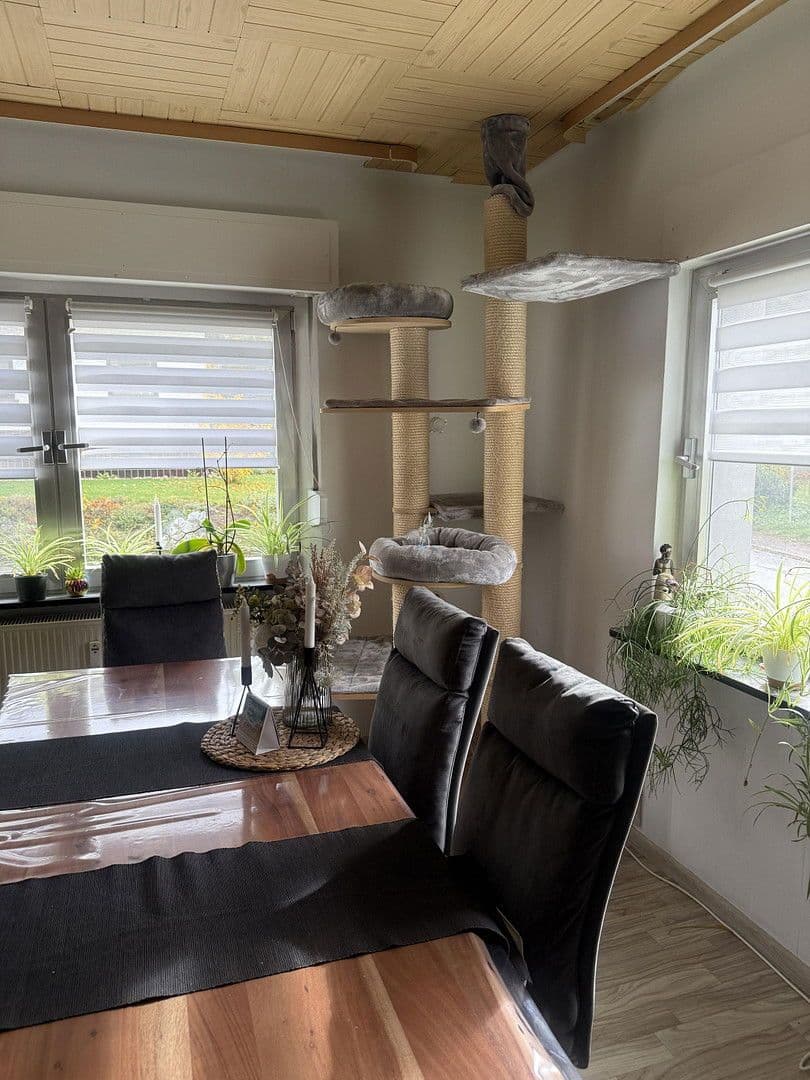 Predaj domu 180 m², pozemek 474 m², Bexbach, Sársko Predaj domu 180 m², pozemek 474 m², Bexbach, Sársko