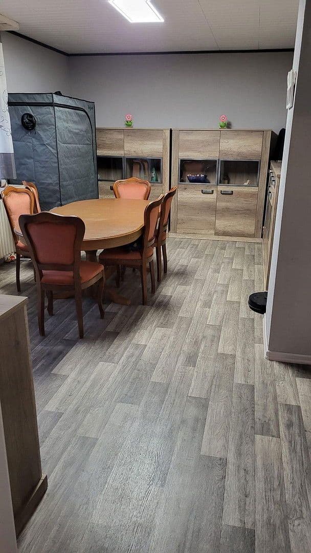 Predaj domu 180 m², pozemek 474 m², Bexbach, Sársko Predaj domu 180 m², pozemek 474 m², Bexbach, Sársko