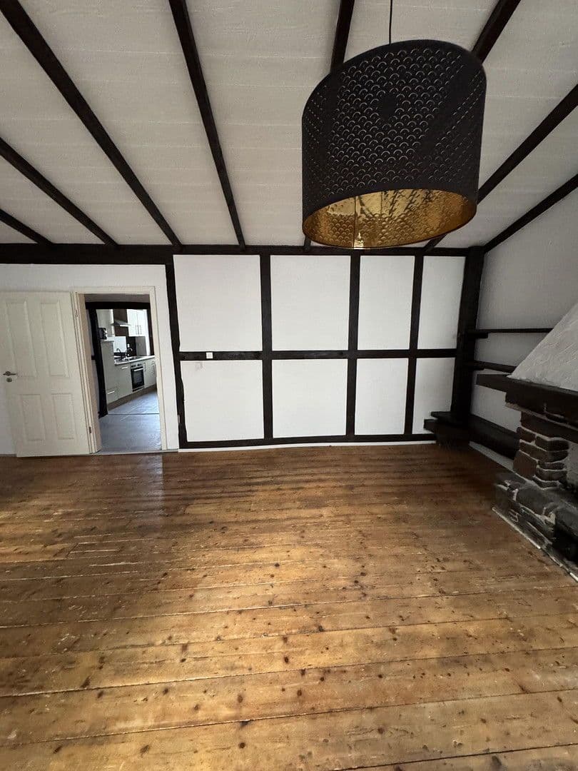 Prenájom bytu 2-izbový 72 m², Düren, Severné Porýnie - Westfálsko Prenájom bytu 2-izbový 72 m², Düren, Severné Porýnie - Westfálsko