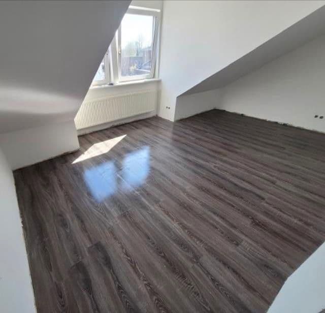 Predaj domu 378 m², pozemek 964 m², Uetersen, Šlezvicko-Holštajnsko Predaj domu 378 m², pozemek 964 m², Uetersen, Šlezvicko-Holštajnsko