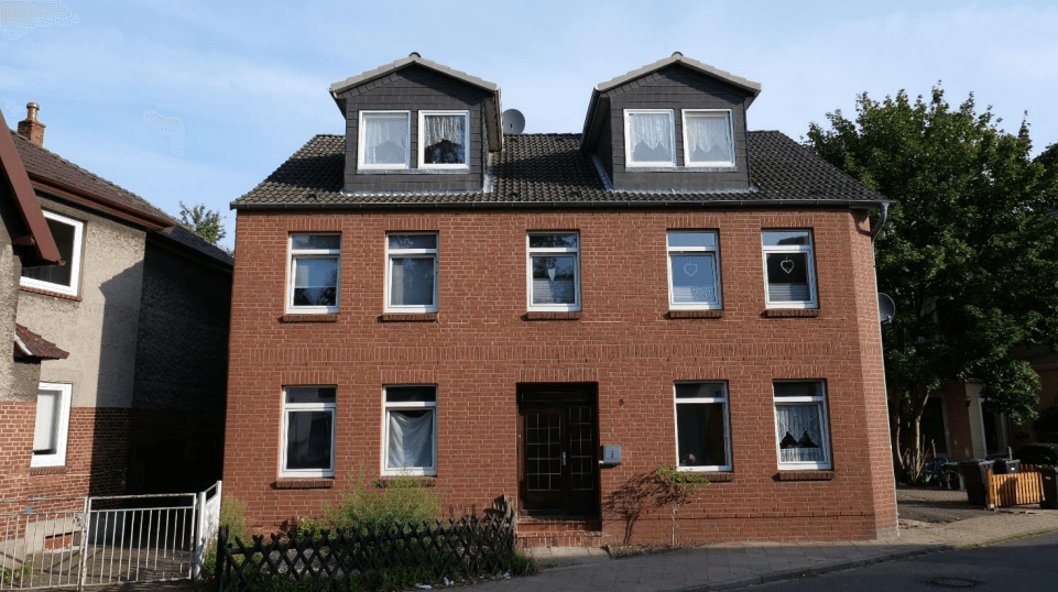 Predaj domu 378 m², pozemek 964 m², Uetersen, Šlezvicko-Holštajnsko Predaj domu 378 m², pozemek 964 m², Uetersen, Šlezvicko-Holštajnsko