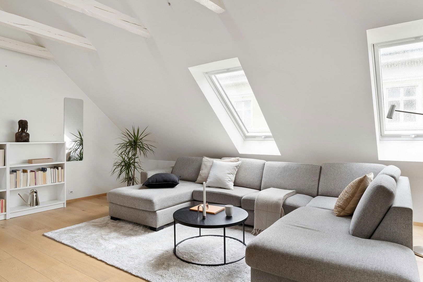 Predaj domu 378 m², pozemek 964 m², Uetersen, Šlezvicko-Holštajnsko Predaj domu 378 m², pozemek 964 m², Uetersen, Šlezvicko-Holštajnsko