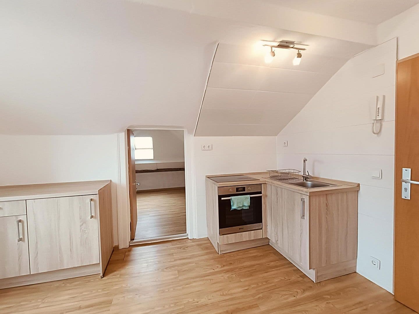 Prenájom bytu 1-izbový 48 m², Knapperstraße 43-45, Lüdenscheid, Severné Porýnie - Westfálsko Prenájom bytu 1-izbový 48 m², Knapperstraße 43-45, Lüdenscheid, Severné Porýnie - Westfálsko