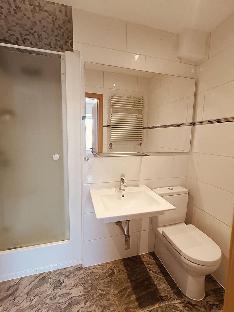 Prenájom bytu 1-izbový 48 m², Knapperstraße 43-45, Lüdenscheid, Severné Porýnie - Westfálsko Prenájom bytu 1-izbový 48 m², Knapperstraße 43-45, Lüdenscheid, Severné Porýnie - Westfálsko