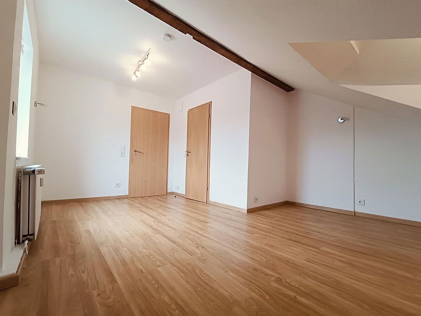 Prenájom bytu 1-izbový 48 m², Knapperstraße 43-45, Lüdenscheid, Severné Porýnie - Westfálsko Prenájom bytu 1-izbový 48 m², Knapperstraße 43-45, Lüdenscheid, Severné Porýnie - Westfálsko