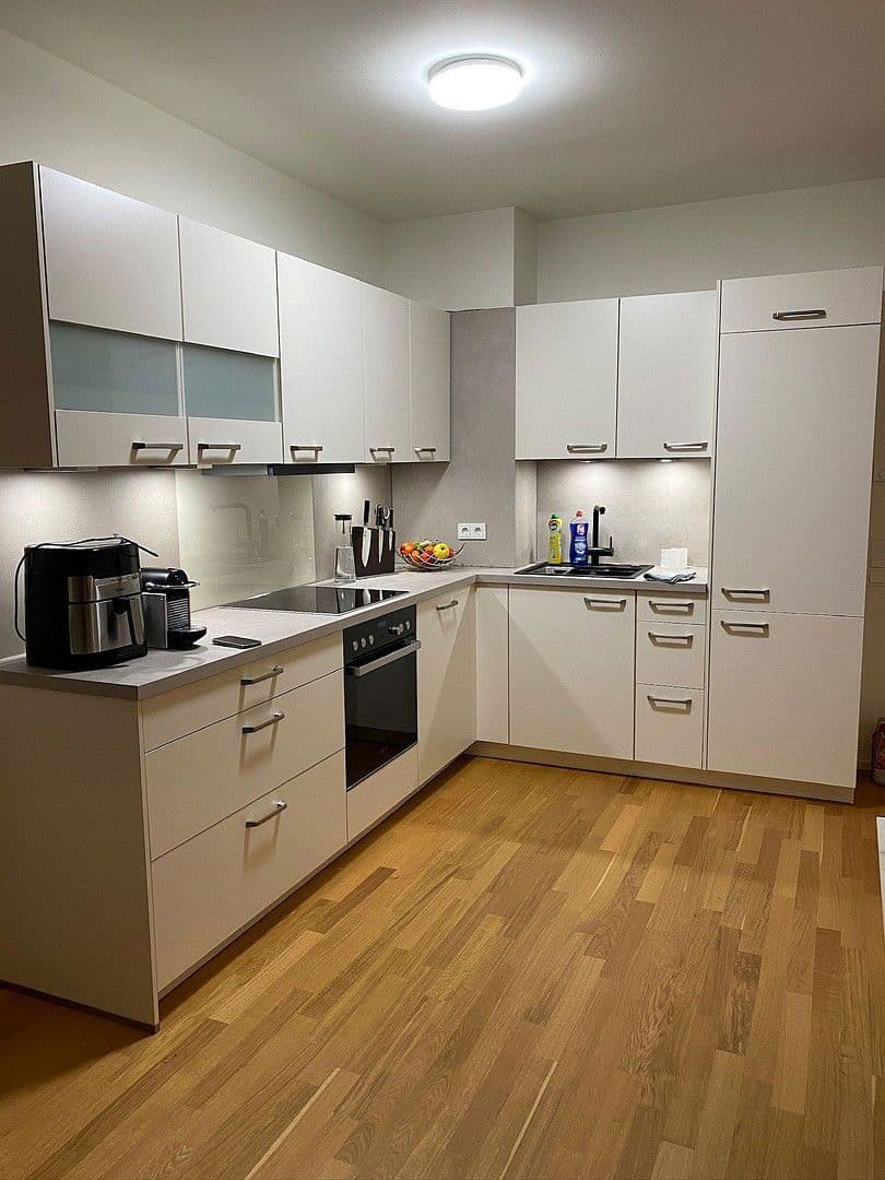 Prenájom bytu 2-izbový 64 m², Köln, Severné Porýnie - Westfálsko Prenájom bytu 2-izbový 64 m², Köln, Severné Porýnie - Westfálsko