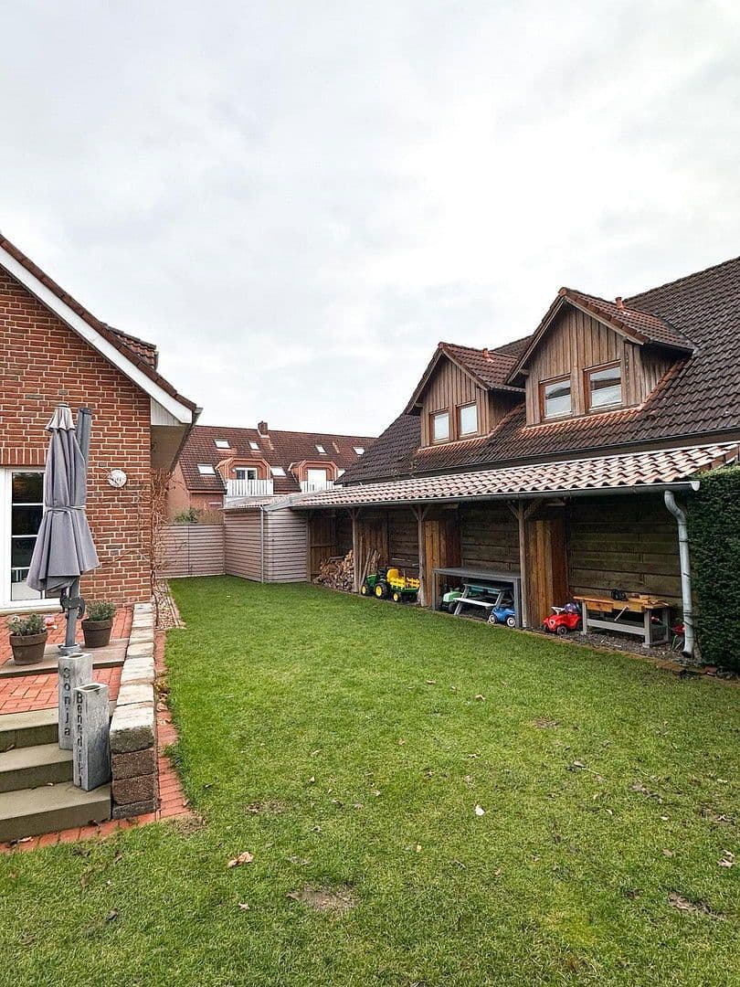 Predaj domu 125 m², pozemek 393 m², Bramsche, Dolné Sasko Predaj domu 125 m², pozemek 393 m², Bramsche, Dolné Sasko