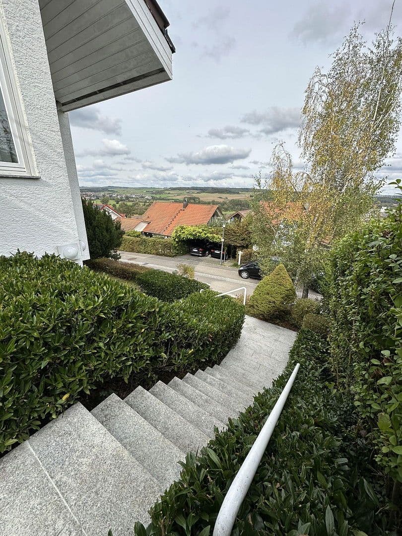 Predaj domu 280 m², pozemek 624 m², Ebelstrasse 15, Weil der Stadt, Bádensko-Wurttembersko Predaj domu 280 m², pozemek 624 m², Ebelstrasse 15, Weil der Stadt, Bádensko-Wurttembersko