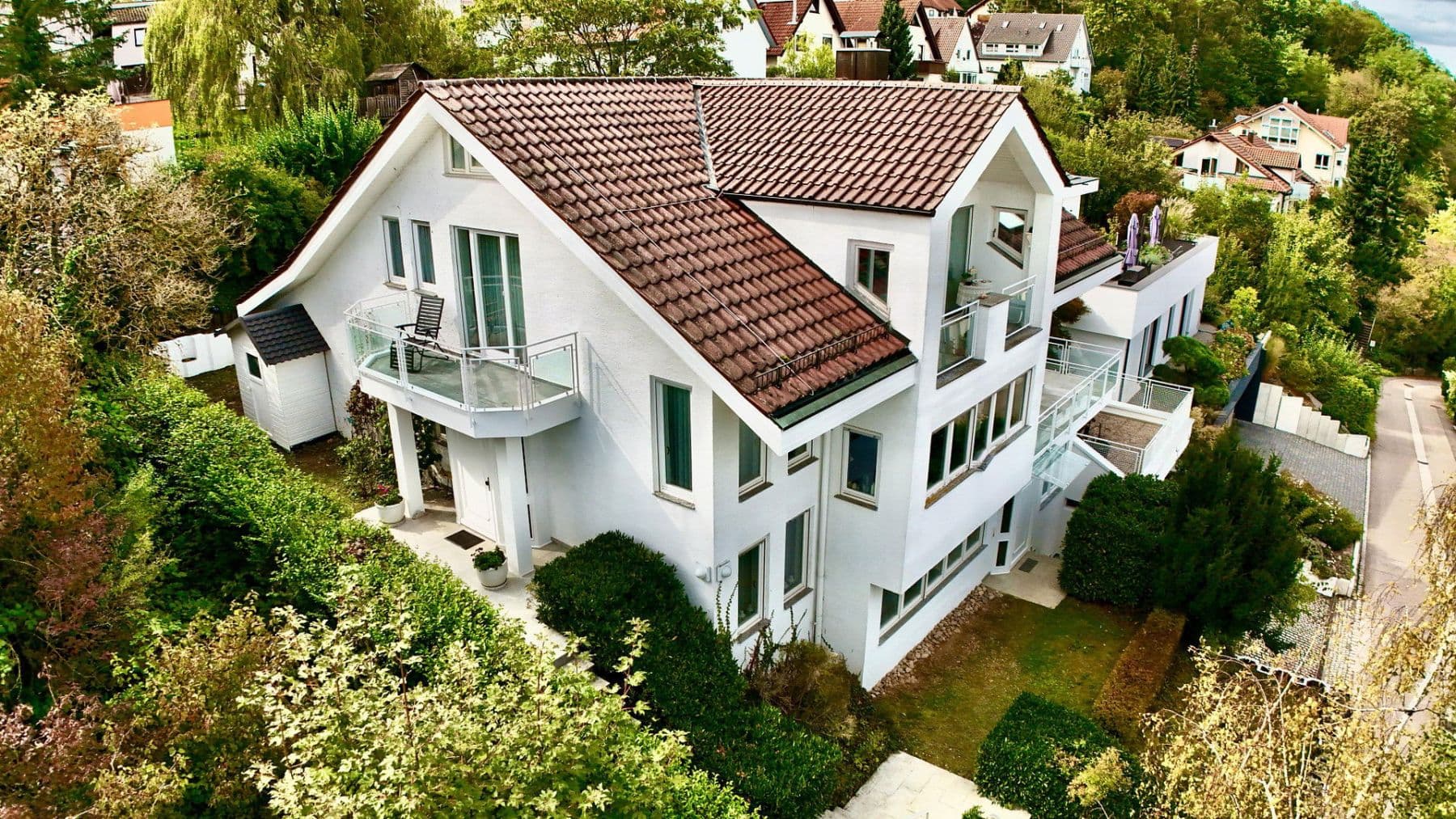 Predaj domu 280 m², pozemek 624 m², Ebelstrasse 15, Weil der Stadt, Bádensko-Wurttembersko Predaj domu 280 m², pozemek 624 m², Ebelstrasse 15, Weil der Stadt, Bádensko-Wurttembersko