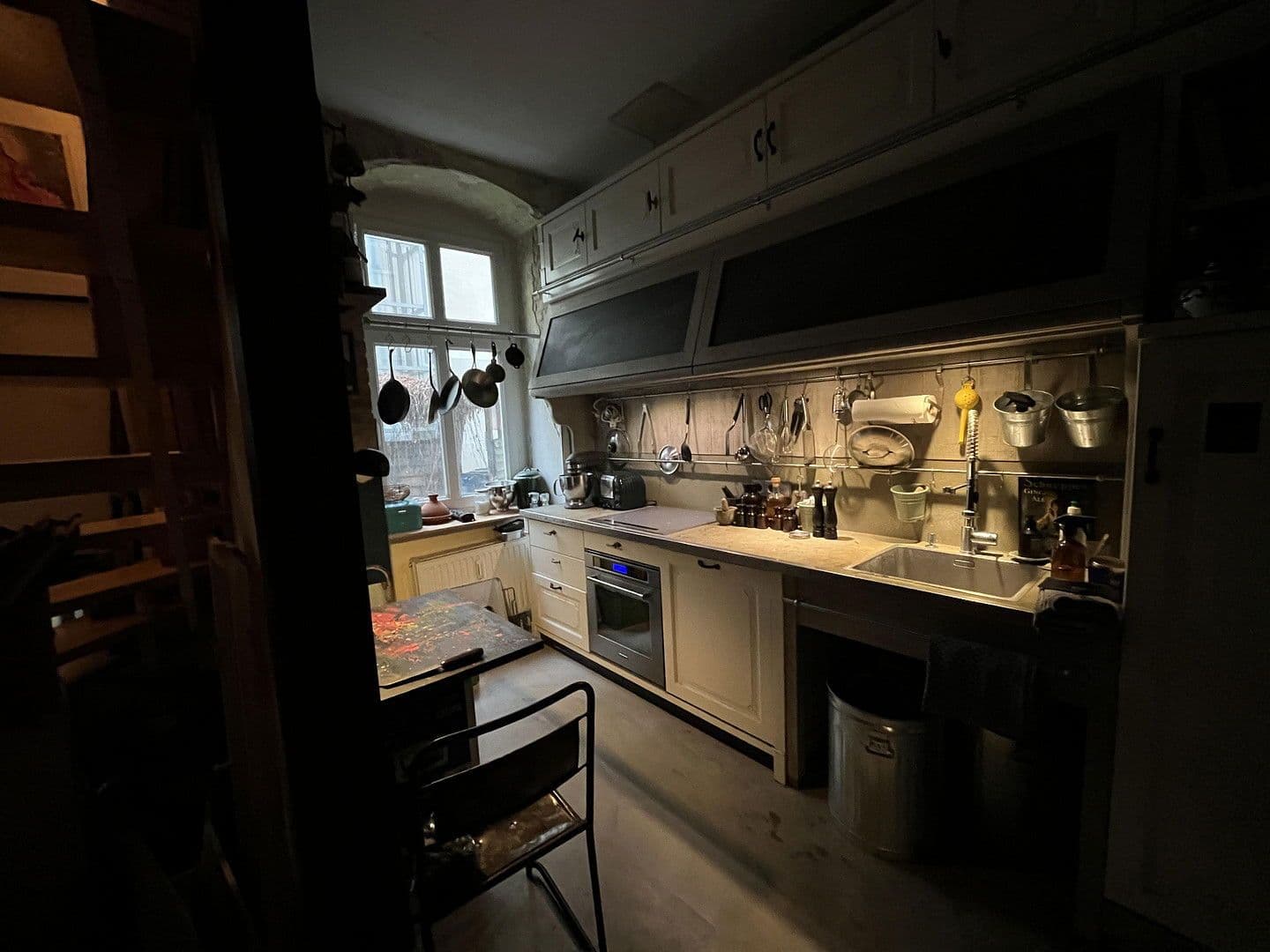 Predaj bytu 2-izbový 66 m², Weserstr. 17, Berlin, Berlín Predaj bytu 2-izbový 66 m², Weserstr. 17, Berlin, Berlín