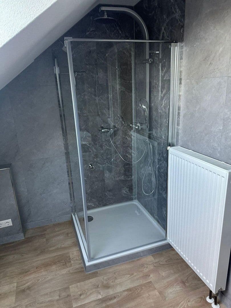 Prenájom domu 99 m², pozemek 397 m², Langenenslingen, Bádensko-Wurttembersko Prenájom domu 99 m², pozemek 397 m², Langenenslingen, Bádensko-Wurttembersko