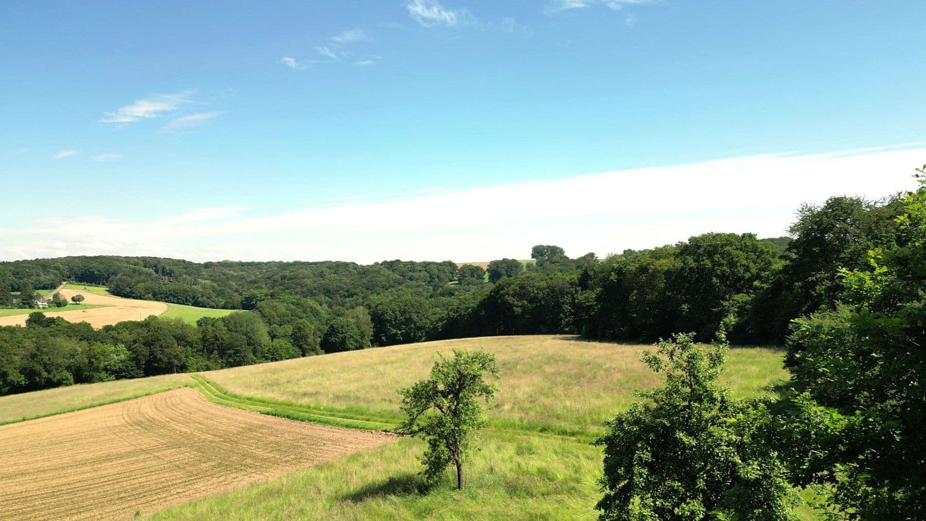 Prenájom bytu 3-izbový 113 m², Neunkirchen-Seelscheid, Severné Porýnie - Westfálsko Prenájom bytu 3-izbový 113 m², Neunkirchen-Seelscheid, Severné Porýnie - Westfálsko