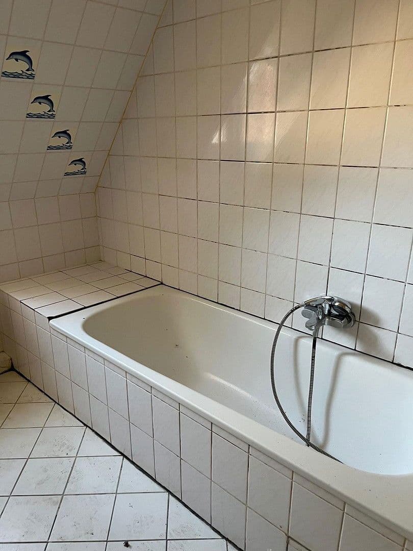 Predaj domu 244 m², pozemek 340 m², Zehntengasse 4, Groß-Gerau, Hesensko Predaj domu 244 m², pozemek 340 m², Zehntengasse 4, Groß-Gerau, Hesensko