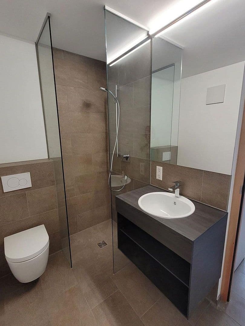 Predaj domu 925 m², Zum Schienerberg 21, Öhningen, Bádensko-Wurttembersko Predaj domu 925 m², Zum Schienerberg 21, Öhningen, Bádensko-Wurttembersko