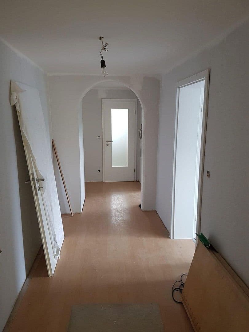 Predaj domu 180 m², pozemek 690 m², Neckarsteinach, Hesensko Predaj domu 180 m², pozemek 690 m², Neckarsteinach, Hesensko