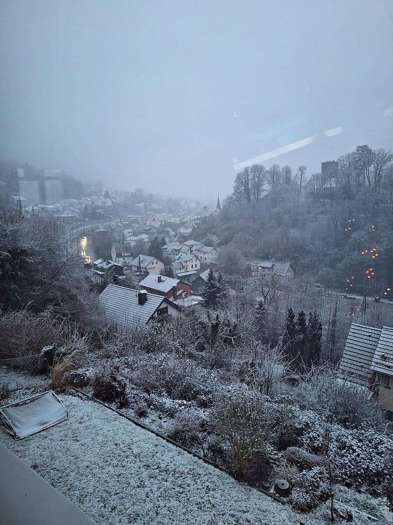 Predaj domu 180 m², pozemek 690 m², Neckarsteinach, Hesensko Predaj domu 180 m², pozemek 690 m², Neckarsteinach, Hesensko