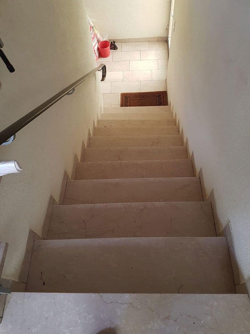 Predaj domu 180 m², pozemek 690 m², Neckarsteinach, Hesensko Predaj domu 180 m², pozemek 690 m², Neckarsteinach, Hesensko