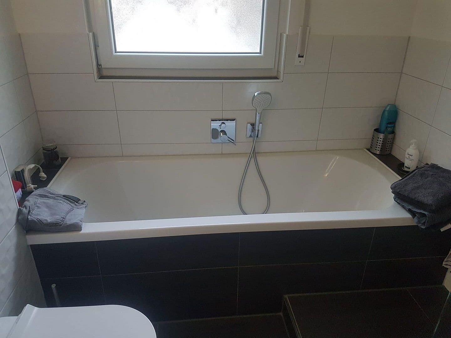 Predaj domu 180 m², pozemek 690 m², Neckarsteinach, Hesensko Predaj domu 180 m², pozemek 690 m², Neckarsteinach, Hesensko