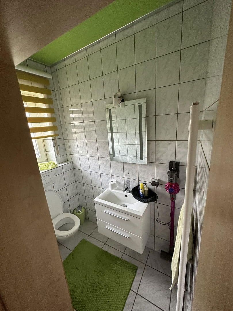 Predaj domu 287 m², pozemek 560 m², Kitzingen, Bavorsko Predaj domu 287 m², pozemek 560 m², Kitzingen, Bavorsko