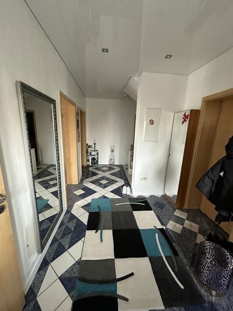 Predaj domu 287 m², pozemek 560 m², Kitzingen, Bavorsko Predaj domu 287 m², pozemek 560 m², Kitzingen, Bavorsko