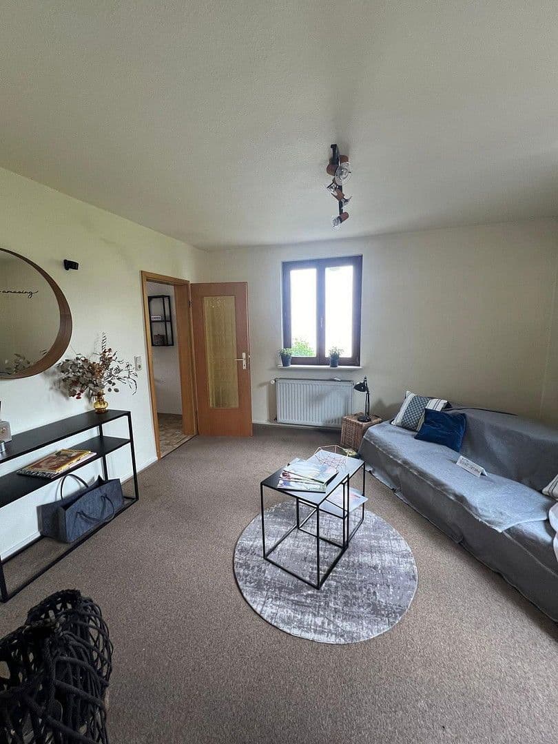 Predaj domu 178 m², pozemek 363 m², Rosbach v. d. Höhe, Hesensko Predaj domu 178 m², pozemek 363 m², Rosbach v. d. Höhe, Hesensko