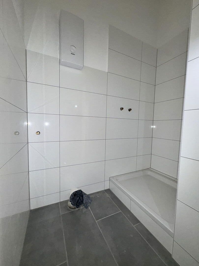 Prenájom bytu 3-izbový 64 m², Kochstr. 59, Krefeld, Severné Porýnie - Westfálsko Prenájom bytu 3-izbový 64 m², Kochstr. 59, Krefeld, Severné Porýnie - Westfálsko