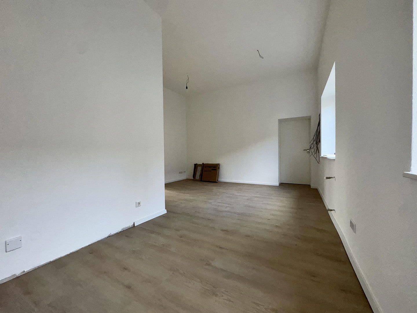 Prenájom bytu 3-izbový 64 m², Kochstr. 59, Krefeld, Severné Porýnie - Westfálsko Prenájom bytu 3-izbový 64 m², Kochstr. 59, Krefeld, Severné Porýnie - Westfálsko