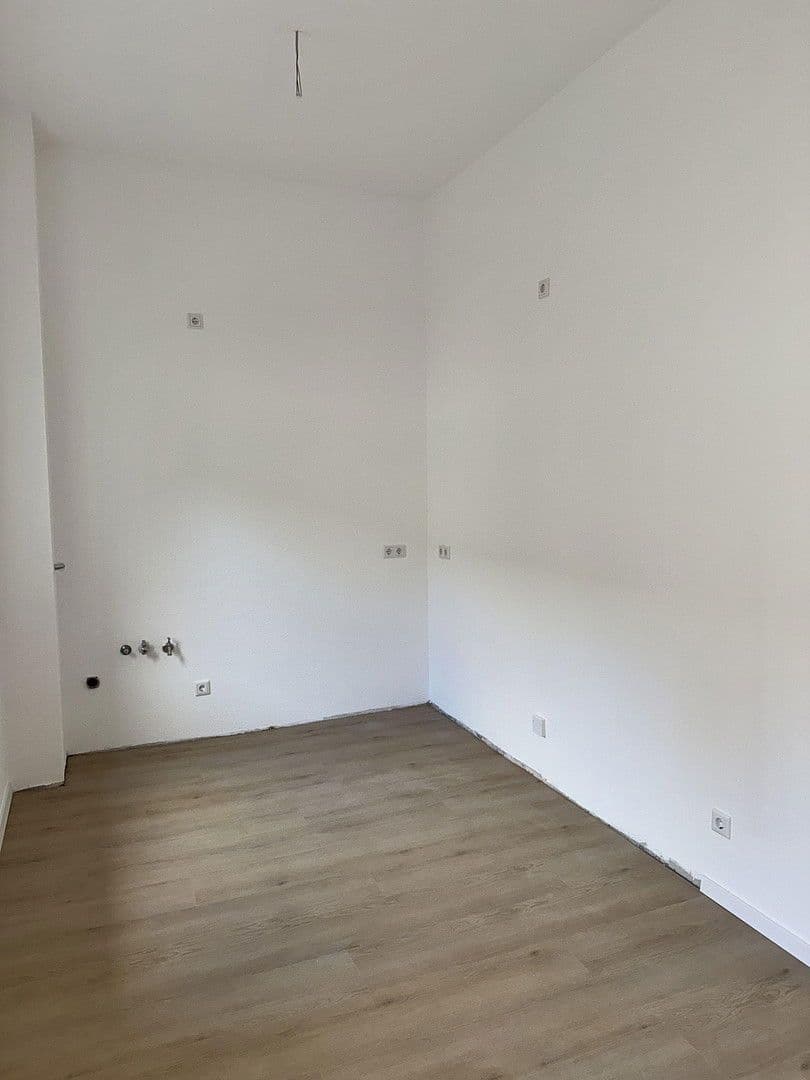 Prenájom bytu 3-izbový 64 m², Kochstr. 59, Krefeld, Severné Porýnie - Westfálsko Prenájom bytu 3-izbový 64 m², Kochstr. 59, Krefeld, Severné Porýnie - Westfálsko