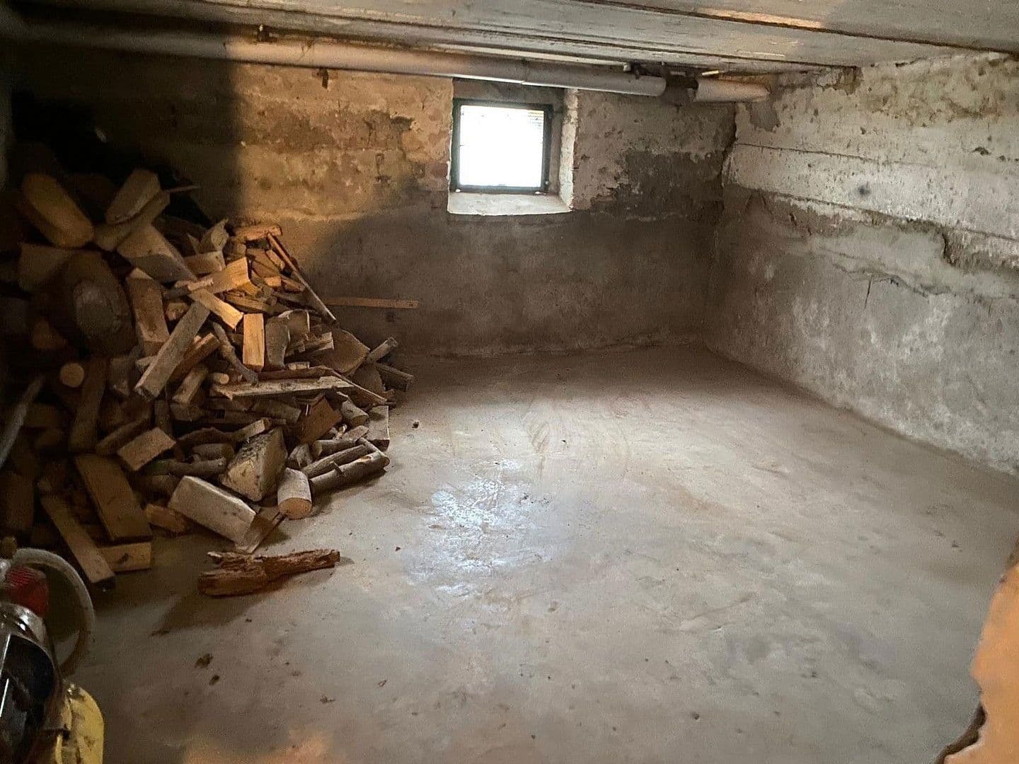 Predaj domu 152 m², pozemek 703 m², Kuhläger 7, Peine, Dolné Sasko Predaj domu 152 m², pozemek 703 m², Kuhläger 7, Peine, Dolné Sasko