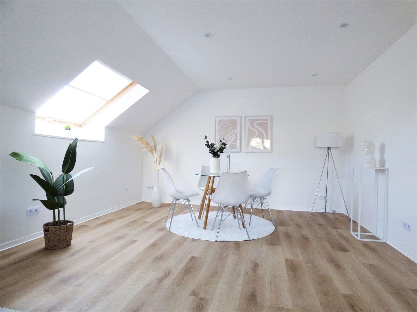 Predaj bytu 2-izbový 49 m², Ingolstadt Haunwöhr, Bavorsko Predaj bytu 2-izbový 49 m², Ingolstadt Haunwöhr, Bavorsko