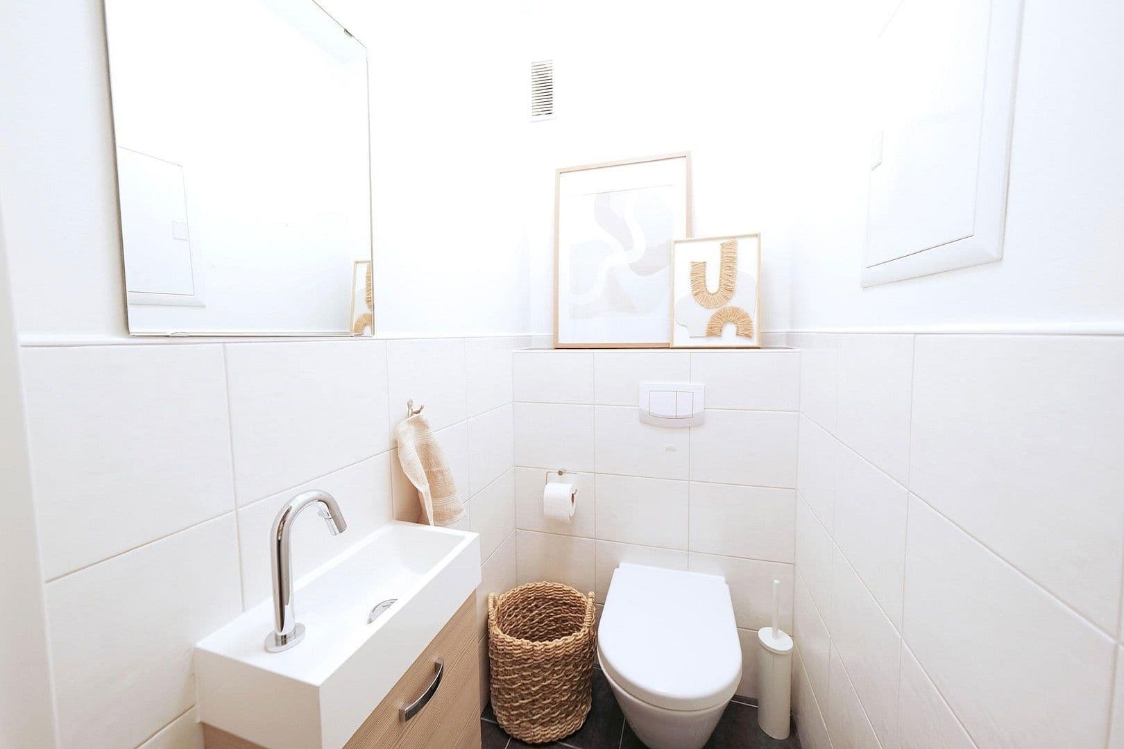 Predaj bytu 3-izbový 88 m², Schweinfurt, Bavorsko Predaj bytu 3-izbový 88 m², Schweinfurt, Bavorsko