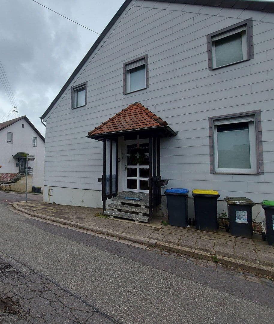 Predaj domu 175 m², pozemek 500 m², Friedrichsthal, Sársko Predaj domu 175 m², pozemek 500 m², Friedrichsthal, Sársko