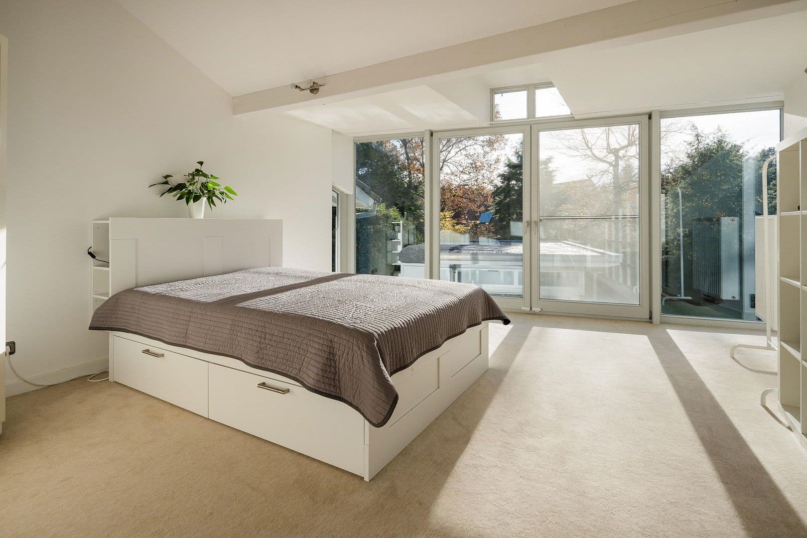 Predaj domu 270 m², pozemek 1.252 m², An den Birken 23 A, Jesteburg, Dolné Sasko Predaj domu 270 m², pozemek 1.252 m², An den Birken 23 A, Jesteburg, Dolné Sasko