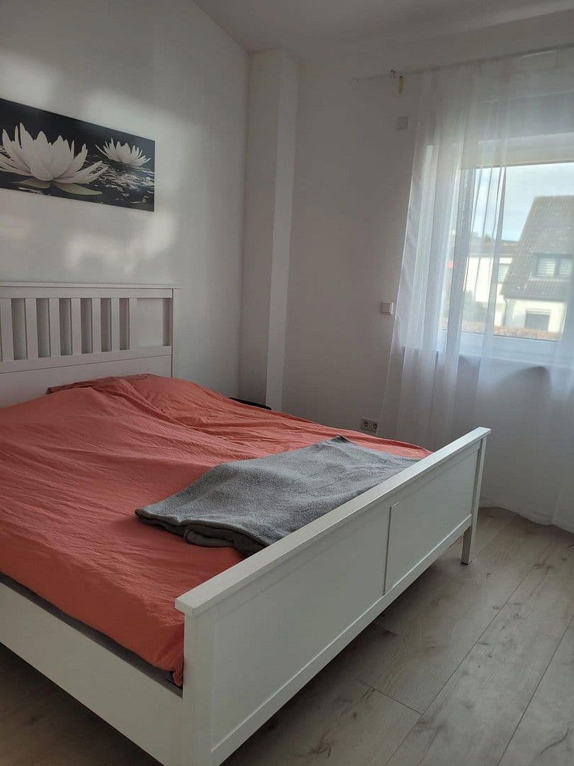 Prenájom domu 204 m², pozemek 350 m², Nürnberg, Bavorsko Prenájom domu 204 m², pozemek 350 m², Nürnberg, Bavorsko