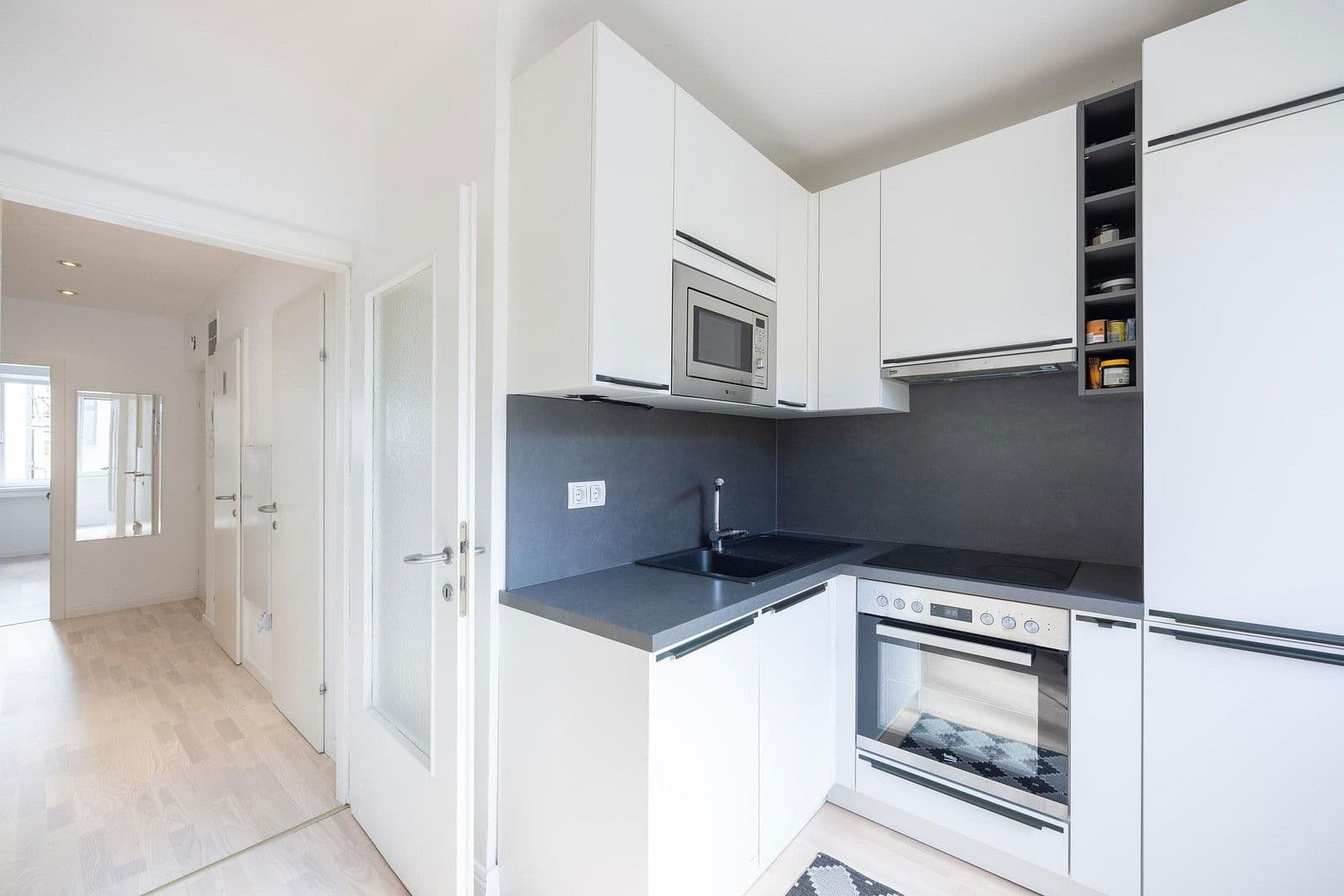 Predaj bytu 3-izbový 65 m², Leo-Slezak-Gasse, Wien, Viedeň Predaj bytu 3-izbový 65 m², Leo-Slezak-Gasse, Wien, Viedeň