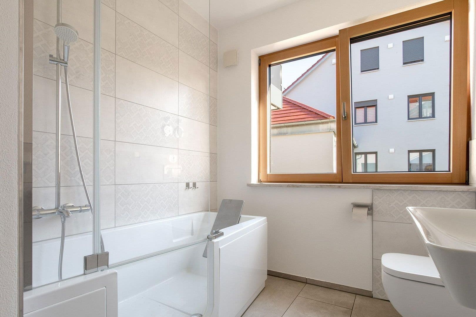 Prenájom bytu 2-izbový 65 m², Meisenweg 3, Rain, Bavorsko Prenájom bytu 2-izbový 65 m², Meisenweg 3, Rain, Bavorsko