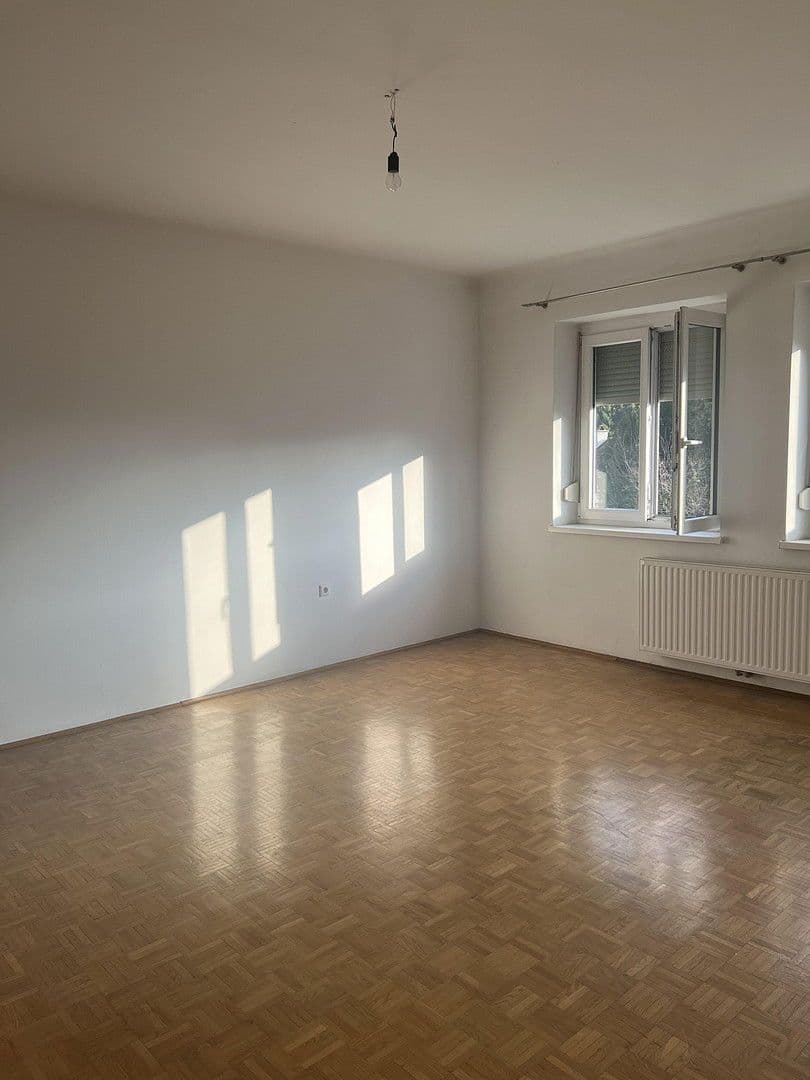 Prenájom bytu 2-izbový 67 m², Stanger Strasse 5, Kirchschlag, Dolné Rakúsko Prenájom bytu 2-izbový 67 m², Stanger Strasse 5, Kirchschlag, Dolné Rakúsko