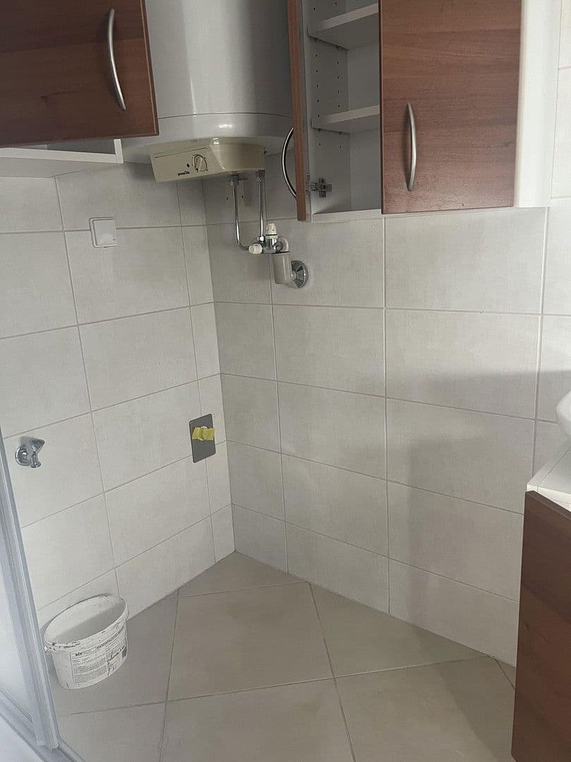 Prenájom bytu 2-izbový 67 m², Stanger Strasse 5, Kirchschlag, Dolné Rakúsko Prenájom bytu 2-izbový 67 m², Stanger Strasse 5, Kirchschlag, Dolné Rakúsko