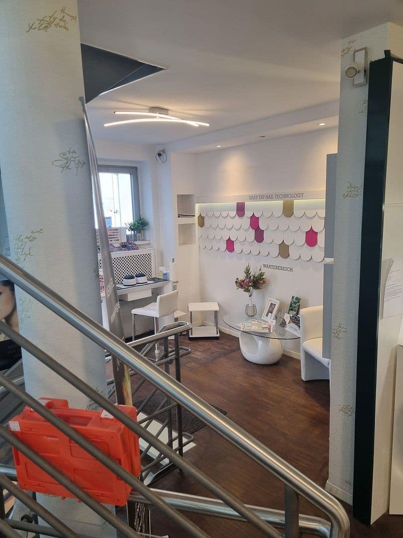 Prenájom nebytového priestoru 100 m², Am Hof, Wien, 01. Bezirk, Innere Stadt, Viedeň Prenájom nebytového priestoru 100 m², Am Hof, Wien, 01. Bezirk, Innere Stadt, Viedeň