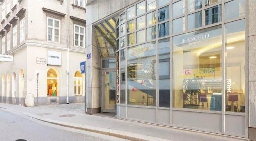 Prenájom nebytového priestoru 100 m², Am Hof, Wien, 01. Bezirk, Innere Stadt, Viedeň Prenájom nebytového priestoru 100 m², Am Hof, Wien, 01. Bezirk, Innere Stadt, Viedeň