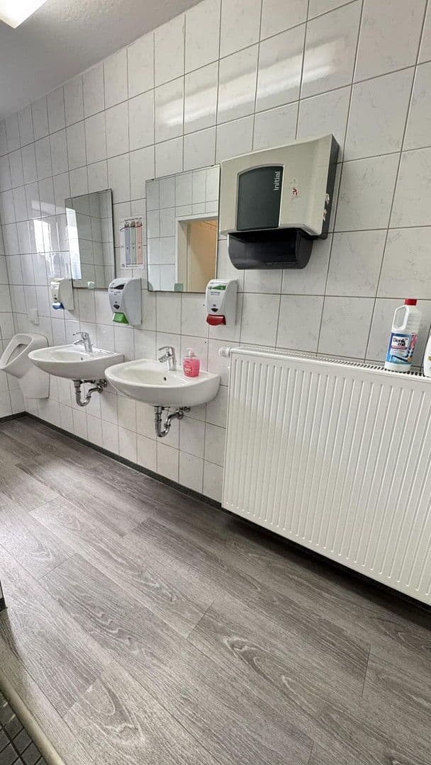 Prenájom nebytového priestoru 700 m², Wierlings Busch 65, Dülmen, Severné Porýnie - Westfálsko Prenájom nebytového priestoru 700 m², Wierlings Busch 65, Dülmen, Severné Porýnie - Westfálsko