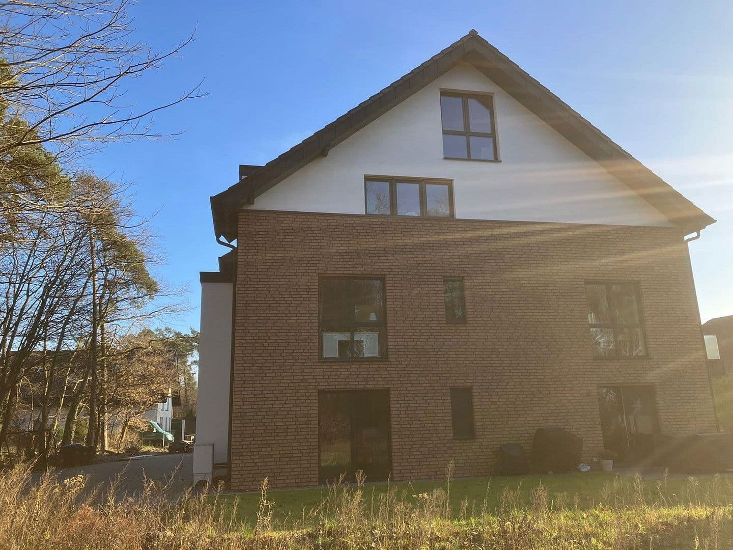 Predaj domu 166 m², pozemek 170 m², Teutoburger Weg 83b, Schloß Holte-Stukenbrock, Severné Porýnie - Westfálsko Predaj domu 166 m², pozemek 170 m², Teutoburger Weg 83b, Schloß Holte-Stukenbrock, Severné Porýnie - Westfálsko