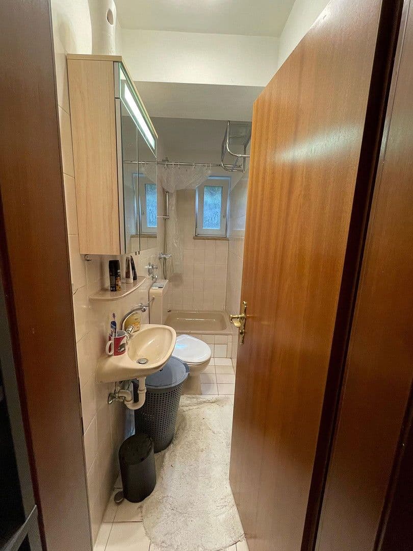 Prenájom bytu 1-izbový 18 m², Gröbenzellerstrasse 2, Puchheim, Bavorsko Prenájom bytu 1-izbový 18 m², Gröbenzellerstrasse 2, Puchheim, Bavorsko