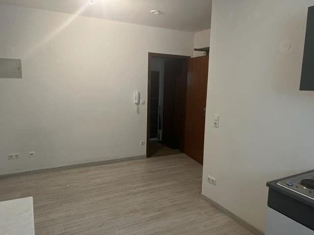 Prenájom bytu 1-izbový 18 m², Gröbenzellerstrasse 2, Puchheim, Bavorsko Prenájom bytu 1-izbový 18 m², Gröbenzellerstrasse 2, Puchheim, Bavorsko