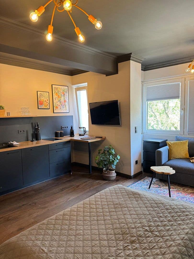 Prenájom bytu 1-izbový 38 m², Oberbilker Allee 39, Düsseldorf, Severné Porýnie - Westfálsko Prenájom bytu 1-izbový 38 m², Oberbilker Allee 39, Düsseldorf, Severné Porýnie - Westfálsko