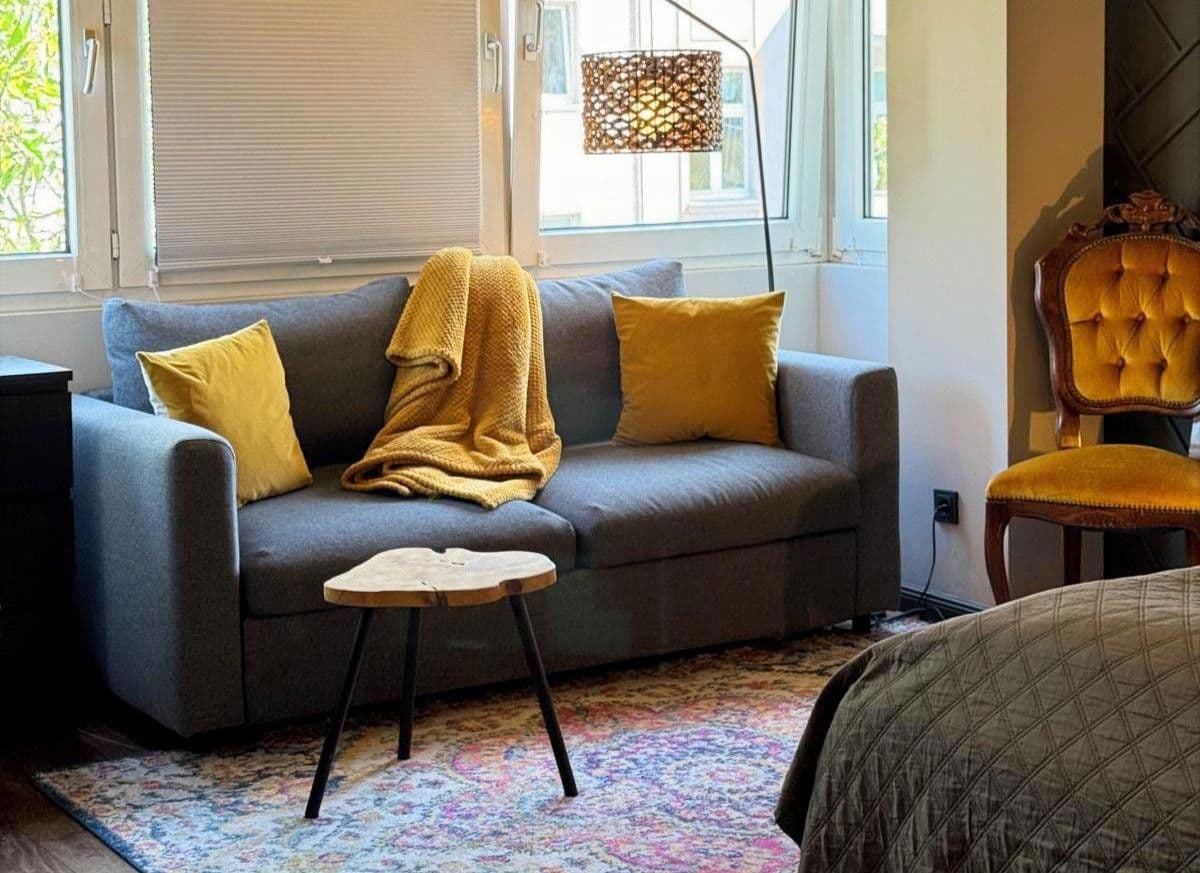 Prenájom bytu 1-izbový 38 m², Oberbilker Allee 39, Düsseldorf, Severné Porýnie - Westfálsko Prenájom bytu 1-izbový 38 m², Oberbilker Allee 39, Düsseldorf, Severné Porýnie - Westfálsko